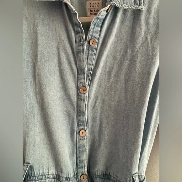 Billabong The Salty Blonde Denim Sunday Uniform
Jumper Women's SZ S retail $150 - Picture 8 of 15